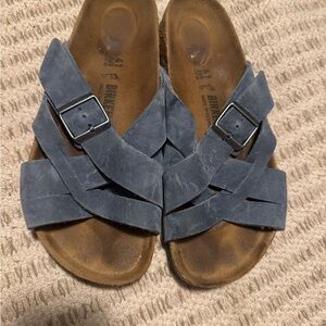 Birkenstock Dusty Blue Laguna Cross-Strap Sandals size 41 (women's 11)